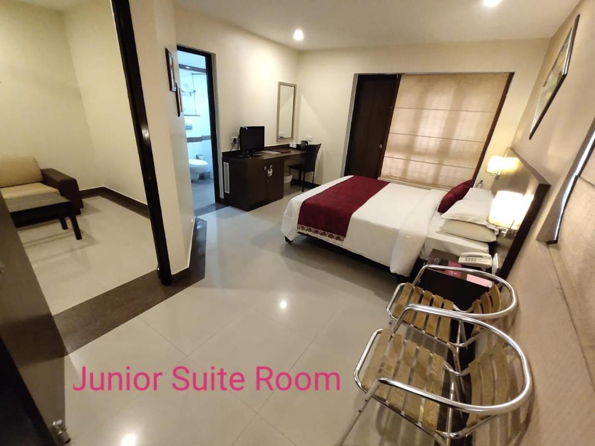 Arpanaa Hotel Tiruvannāmalai Eksteriør billede