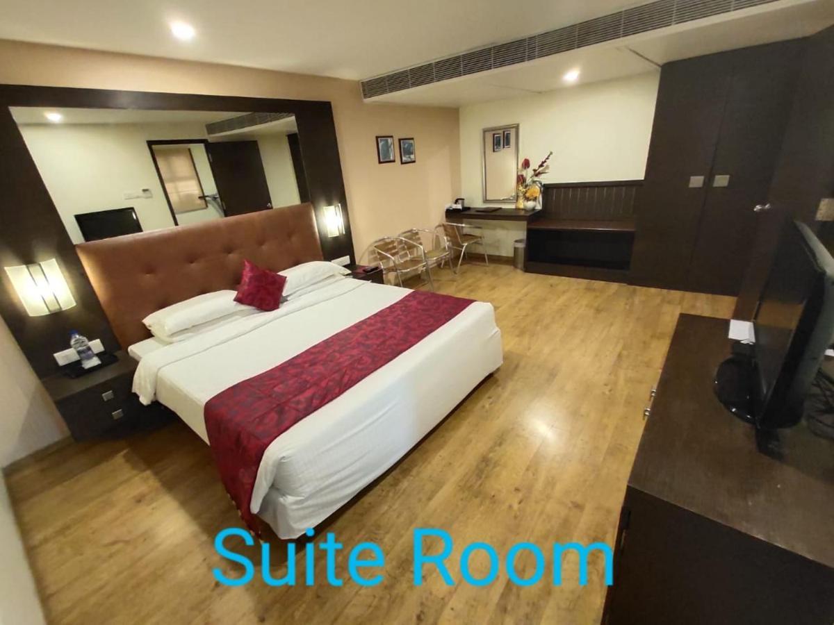 Arpanaa Hotel Tiruvannāmalai Eksteriør billede
